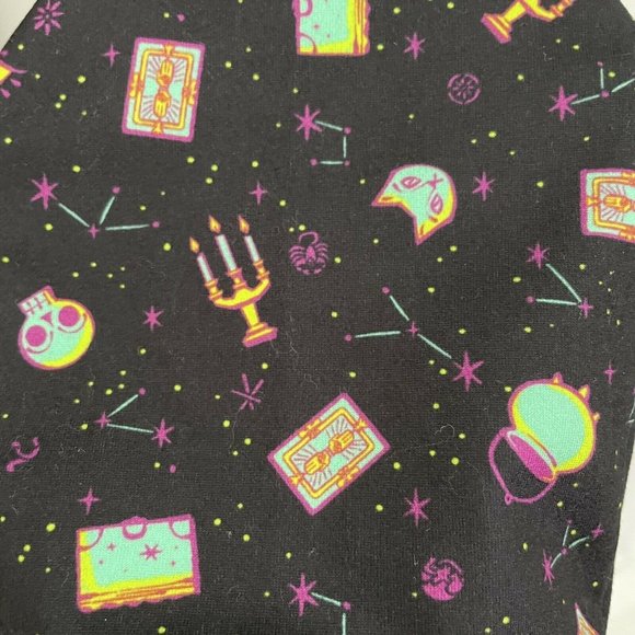 Disney Pants - Disney Parks Hocus Pocus Leggings by Her Universe NEW 2021 2XL